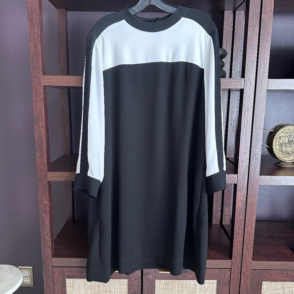 BCBGMaxAzria Black and White Swing Dress with Pockets Size Large - Picture 1 of 7
